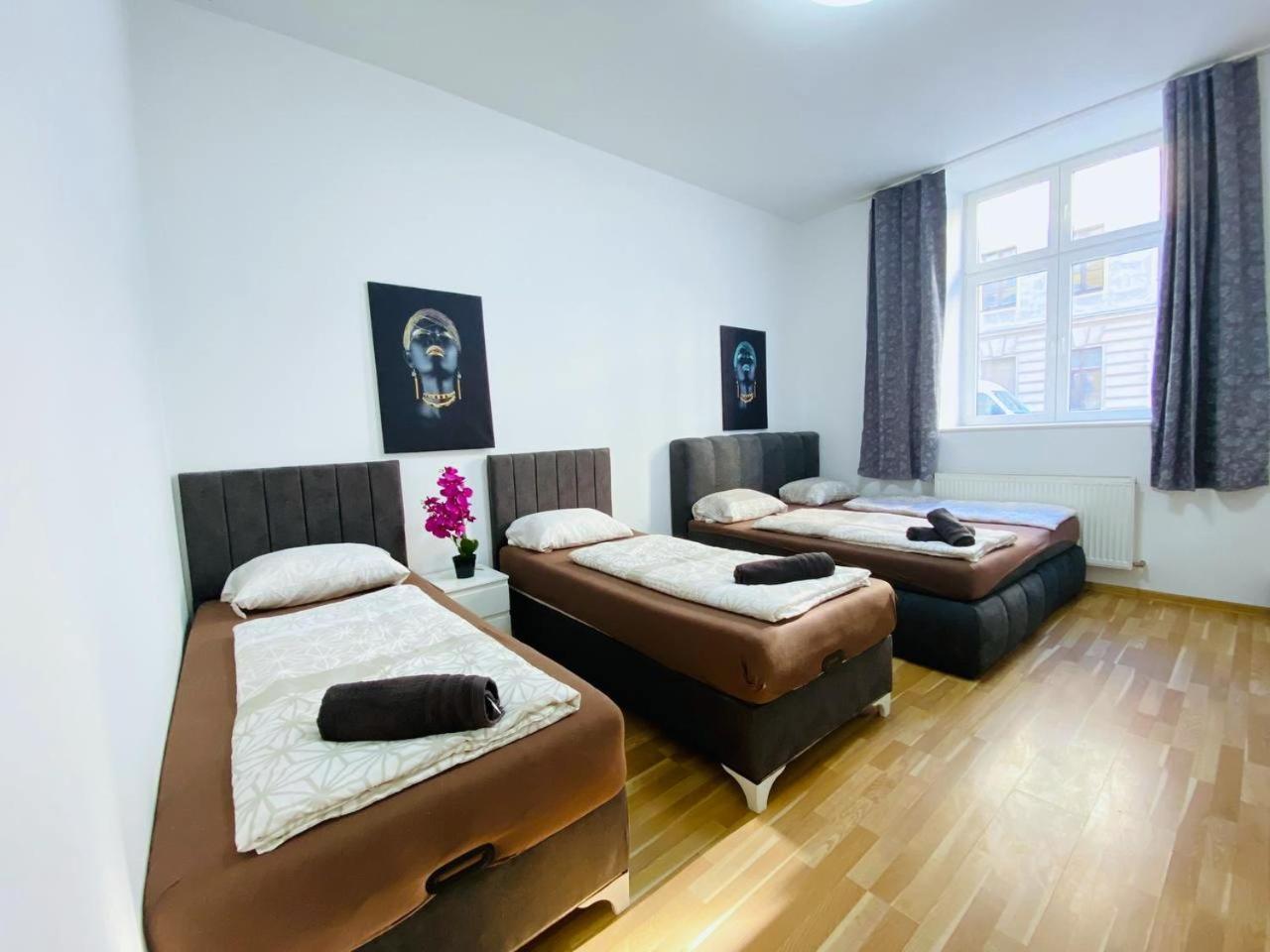 Family Studio- 7 Minutes To Schoenbrunn Palace Wien