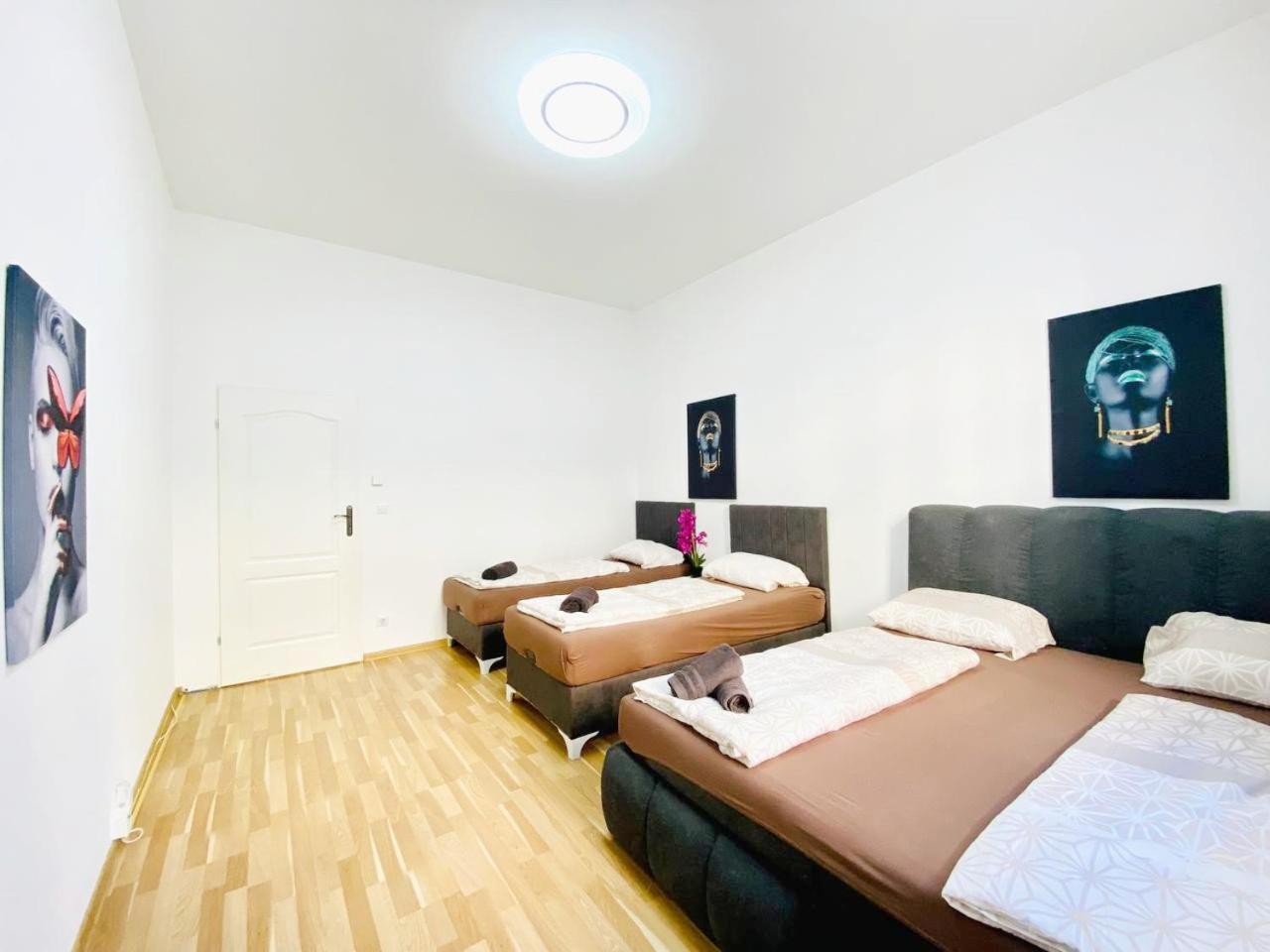 Family Studio- 7 Minutes To Schoenbrunn Palace Wien